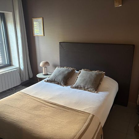 Demeure & Dependance - Chambres D'Hotes Depuis 2012 Tassin-la-Demi-Lune Luaran gambar