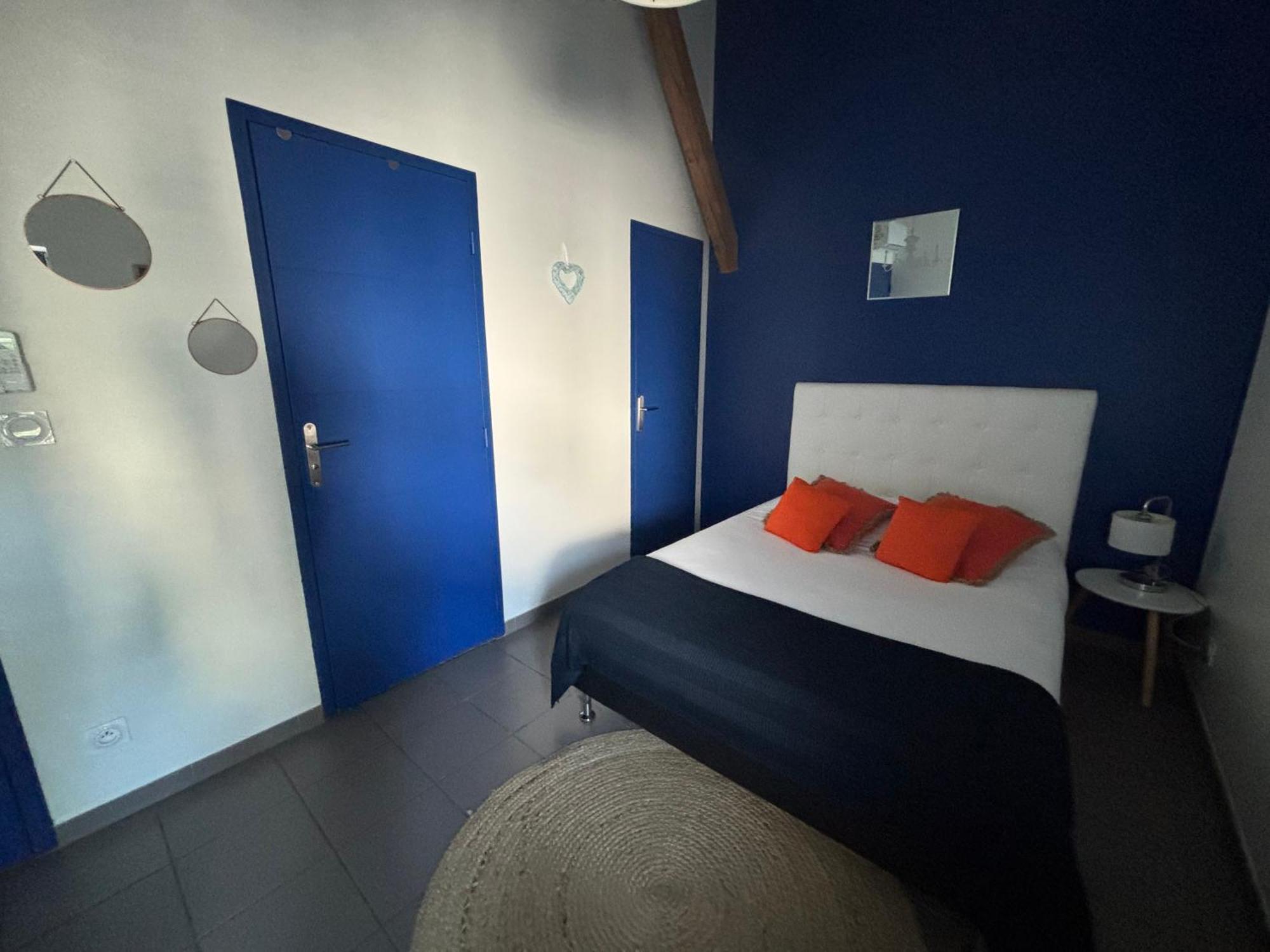 Demeure & Dependance - Chambres D'Hotes Depuis 2012 Tassin-la-Demi-Lune Luaran gambar